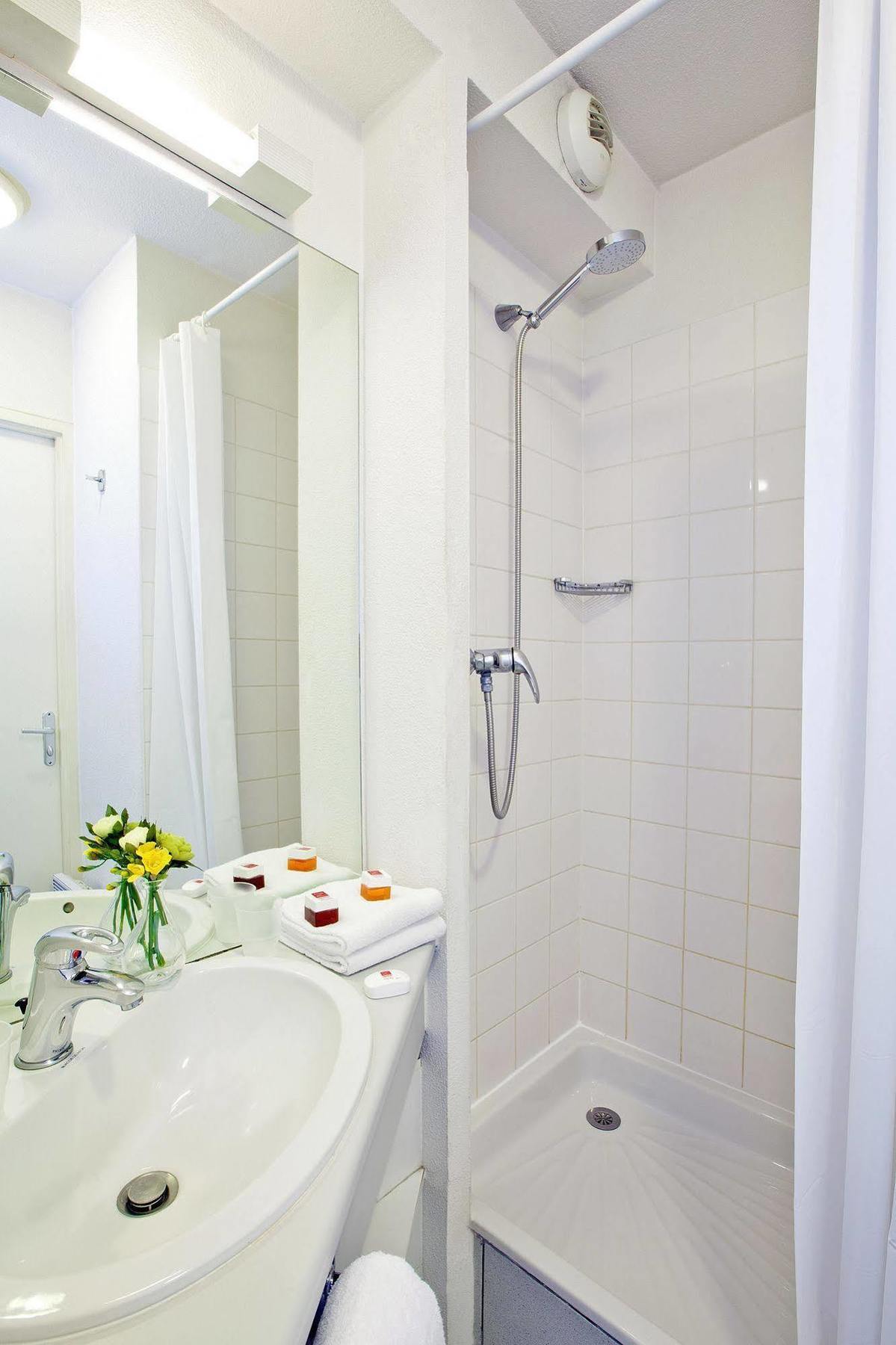 Sejours & Affaires Rouen Normandie Sotteville-les-Rouen Exterior photo
